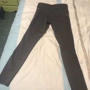 Fabletics Trinity Mid-Rise Pocket 7/8